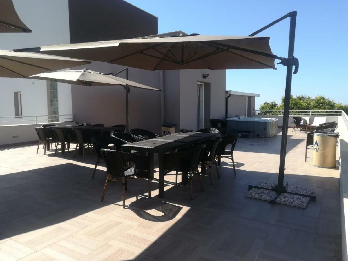 La Terrazza Di Harmakhis Hotel Partanna Exterior photo